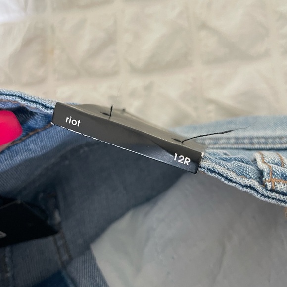 Missguided RIOT MOM distressed denim - Picture 7 of 10